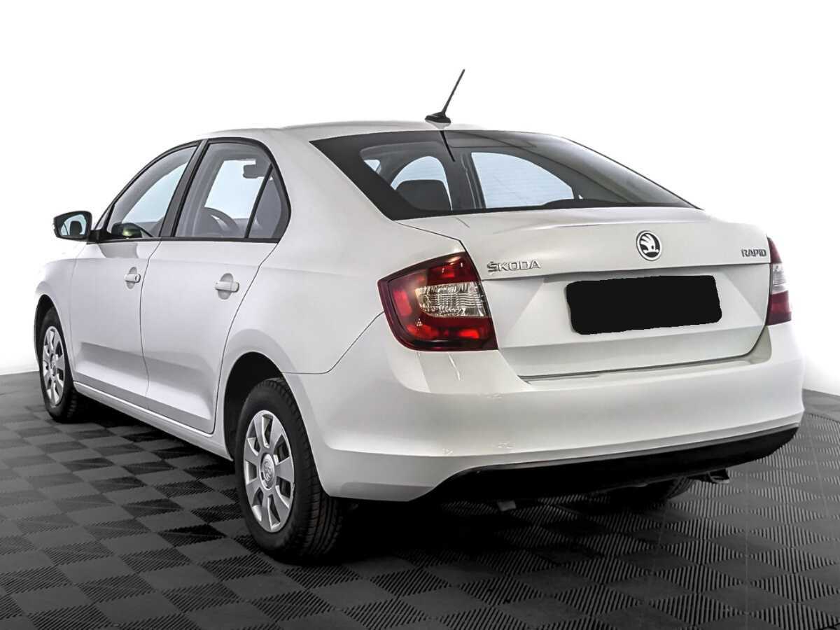 Skoda Rapid 2019 года с пробегом. Фото: #6