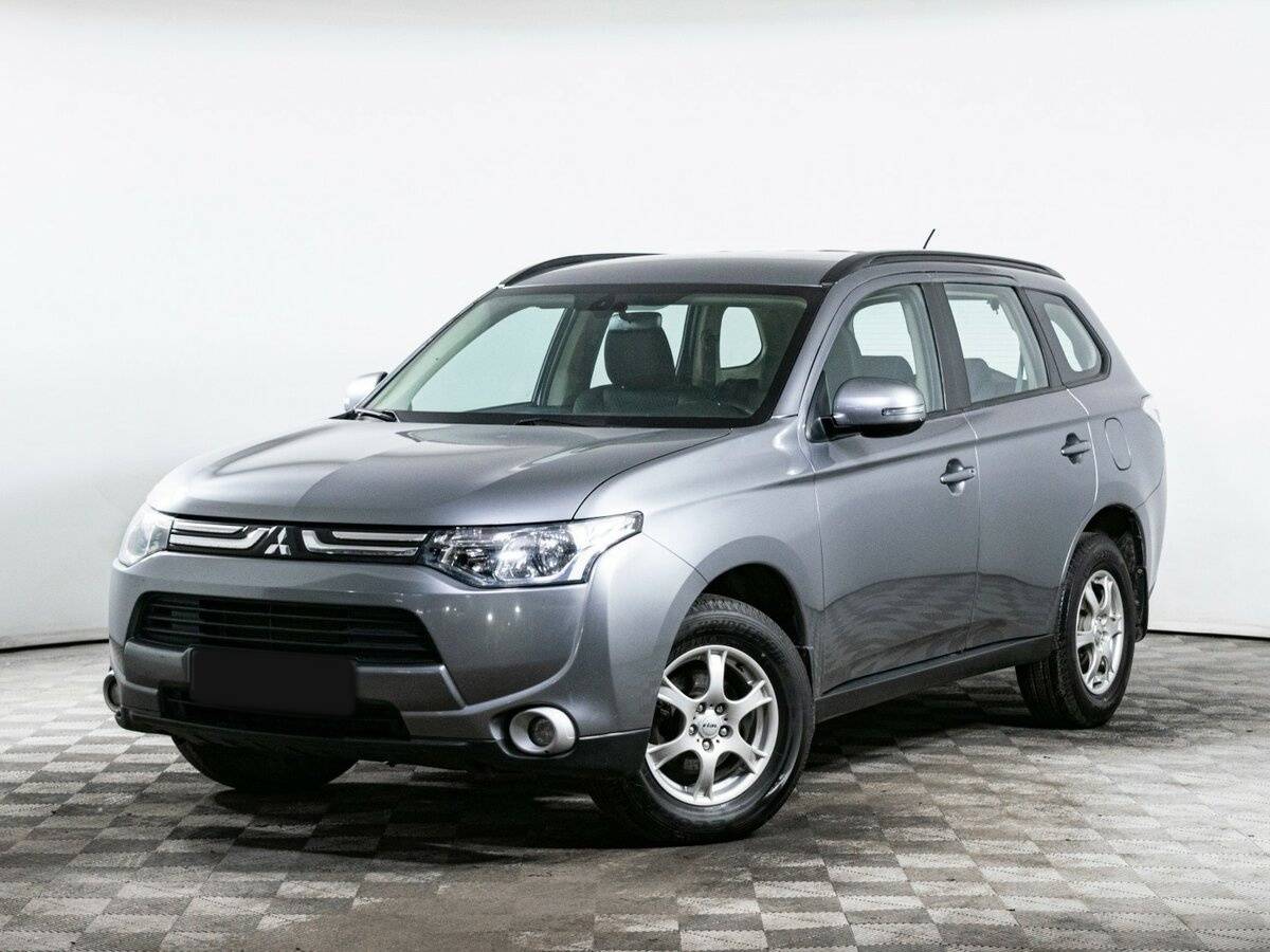 Mitsubishi Outlander 2012 года с пробегом. Посмотреть фото