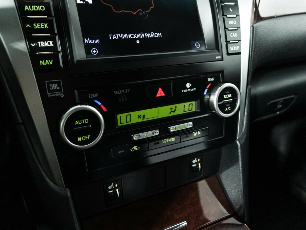 Toyota Camry 2014 года с пробегом. Фото: #14