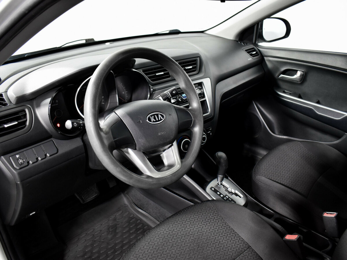 Kia Rio 2012 года с пробегом. Фото: #8