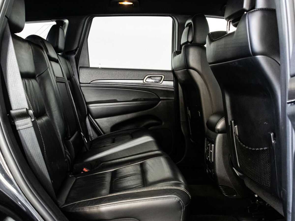 Jeep Grand Cherokee 2013 года с пробегом. Фото: #18