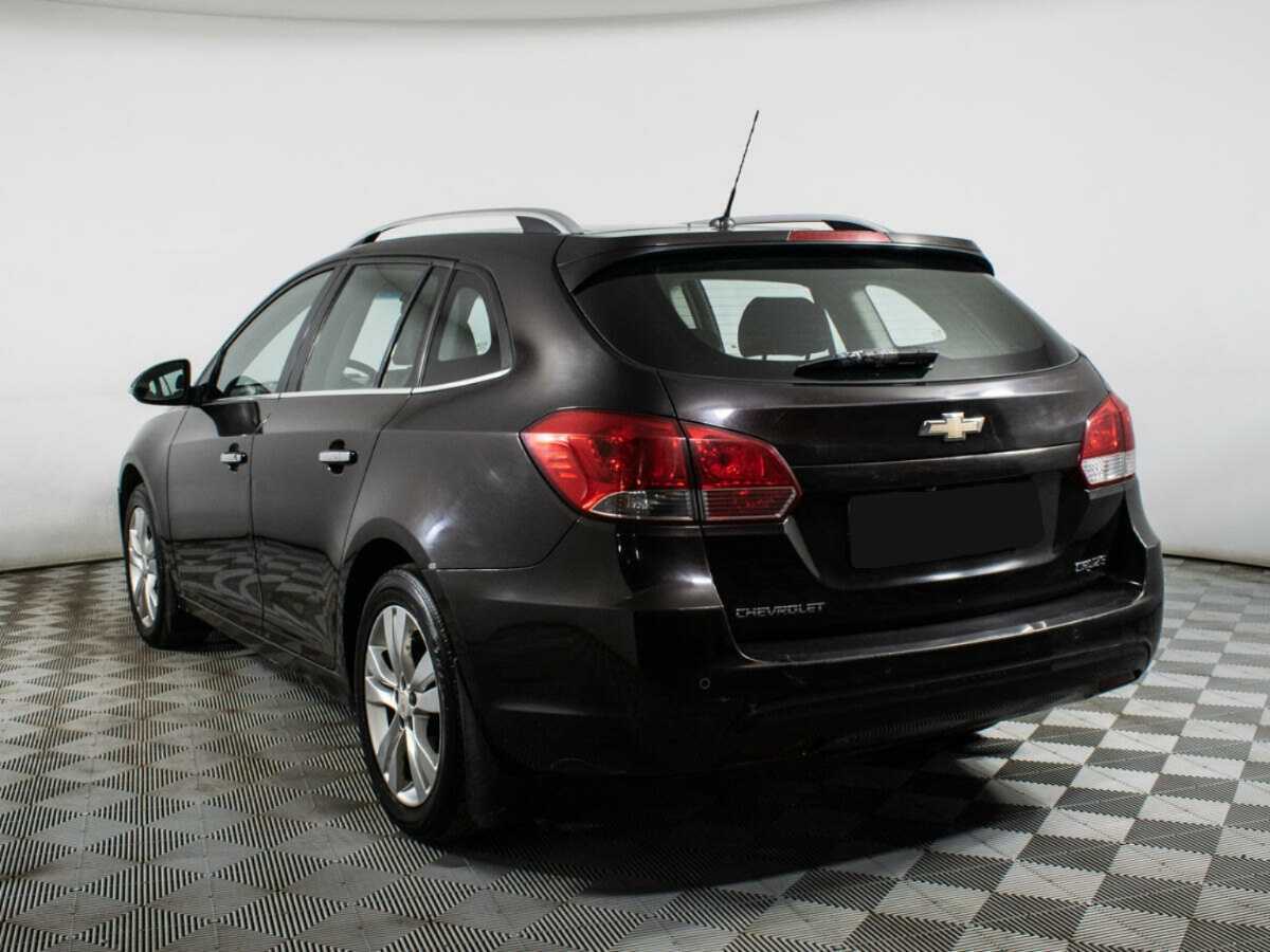 Chevrolet Cruze 2015 года с пробегом. Фото: #4