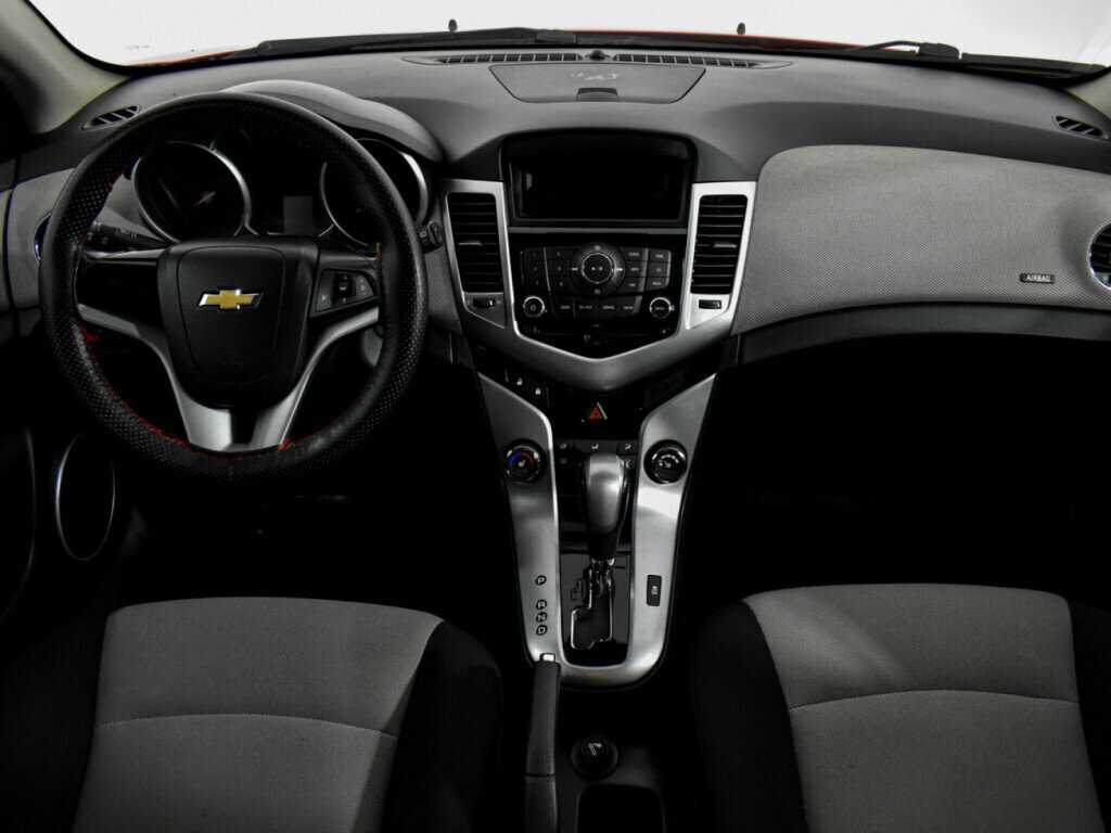 Chevrolet Cruze 2012 года с пробегом. Фото: #9