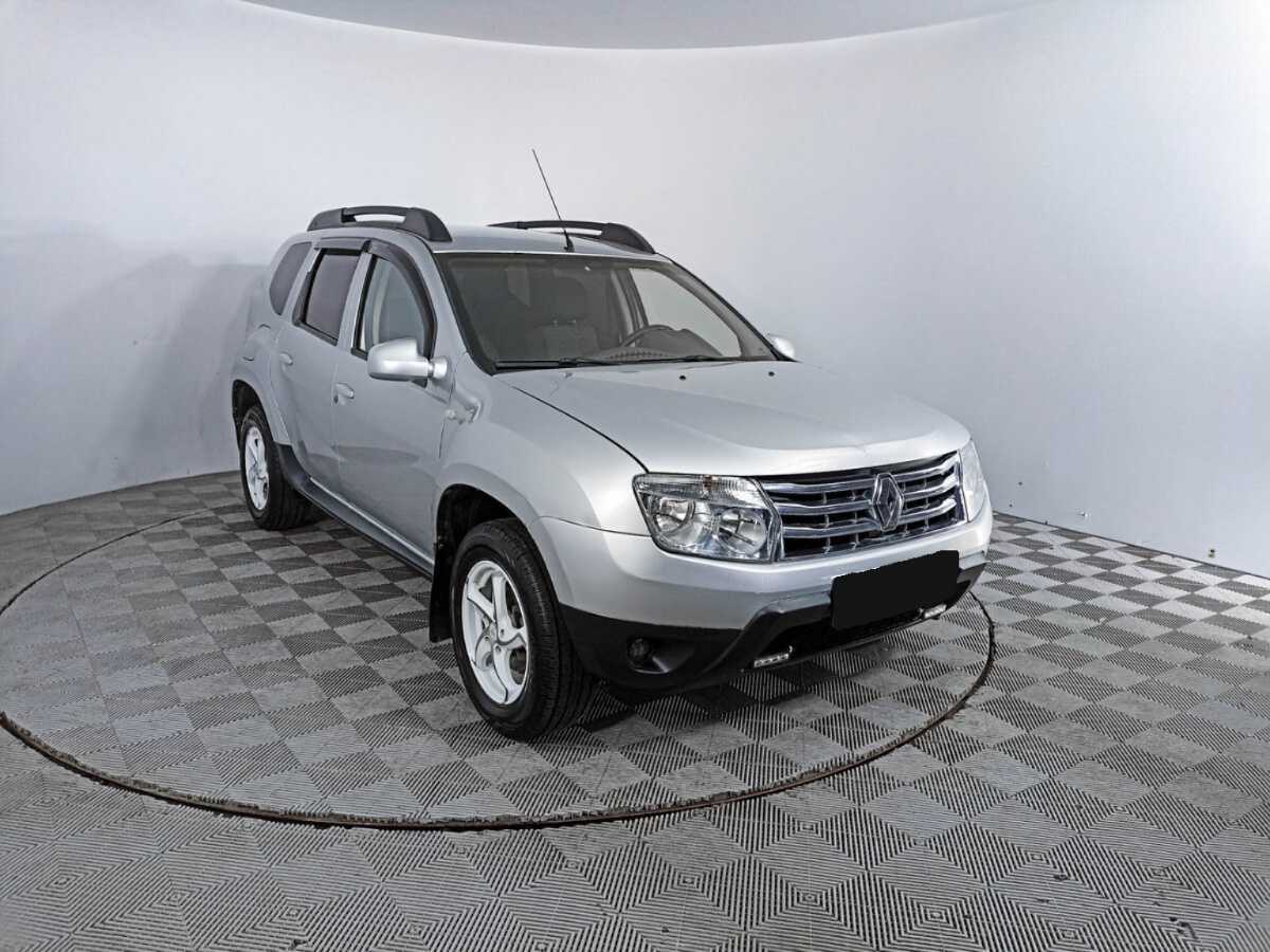 Renault Duster 2012 года с пробегом. Фото: #2