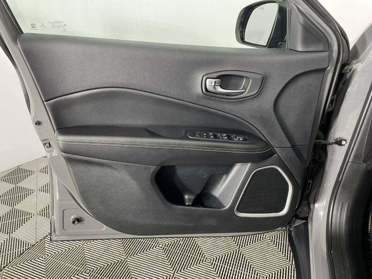 Jeep Compass 2019 года с пробегом. Фото: #7