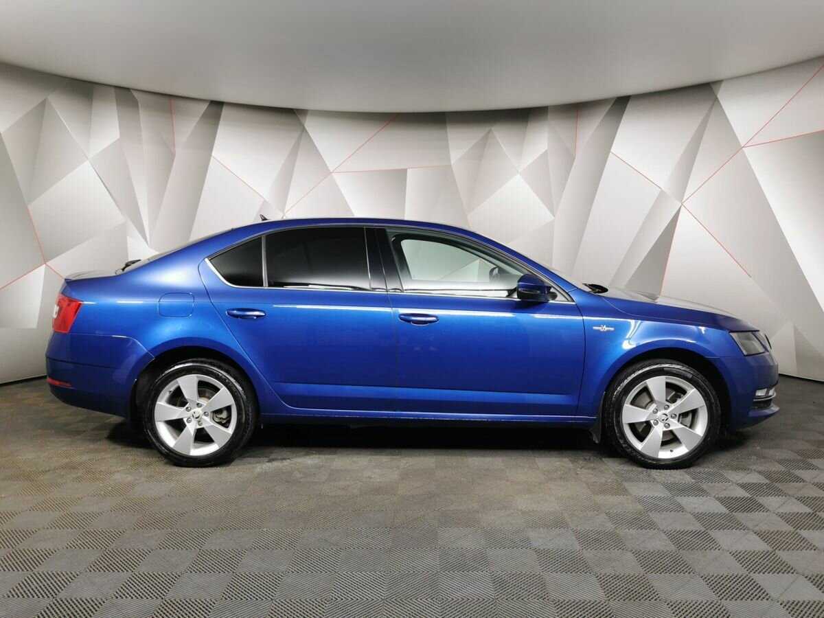 Skoda Octavia 2020 года с пробегом. Фото: #5