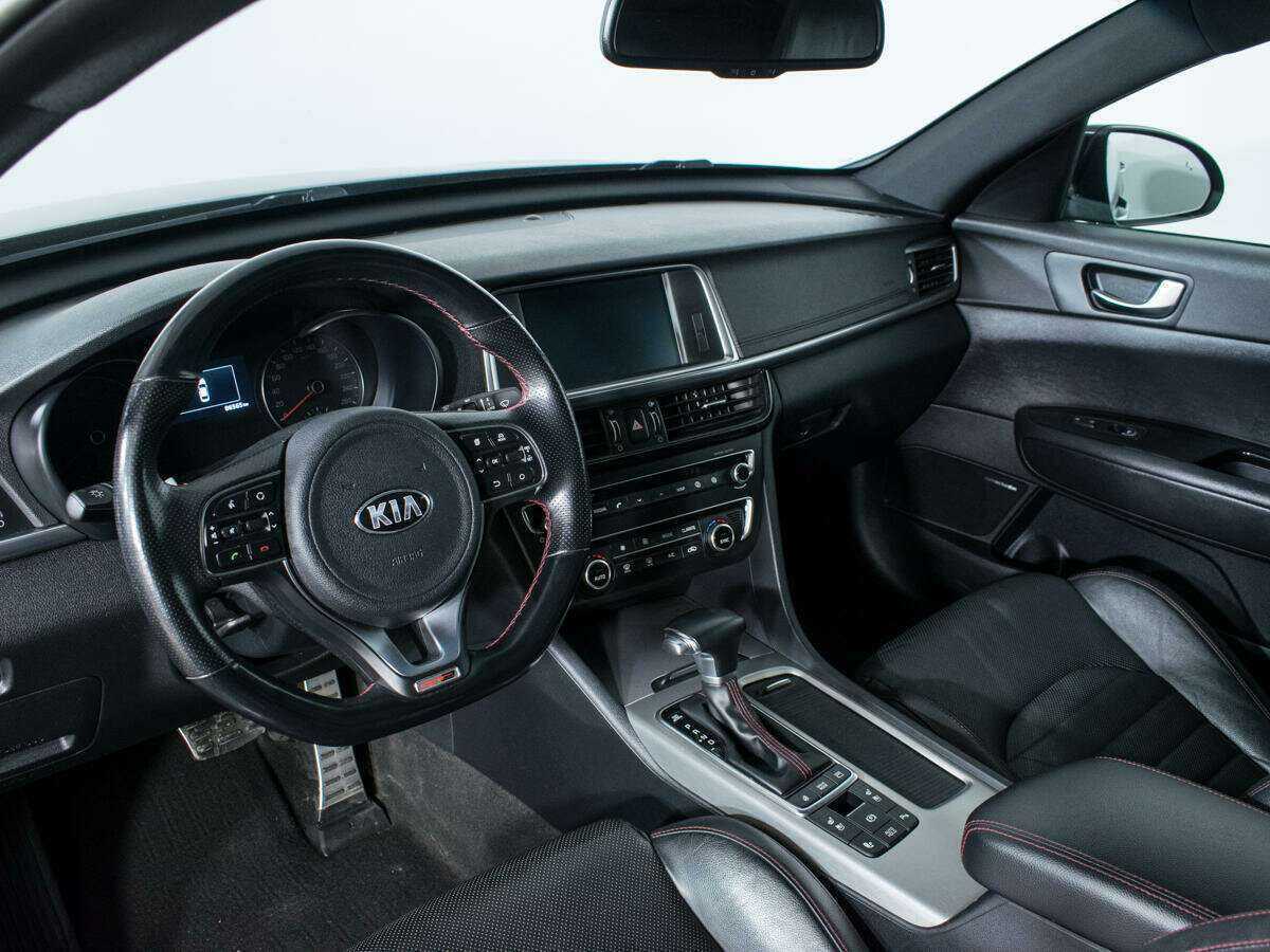 Kia Optima 2018 года с пробегом. Фото: #12