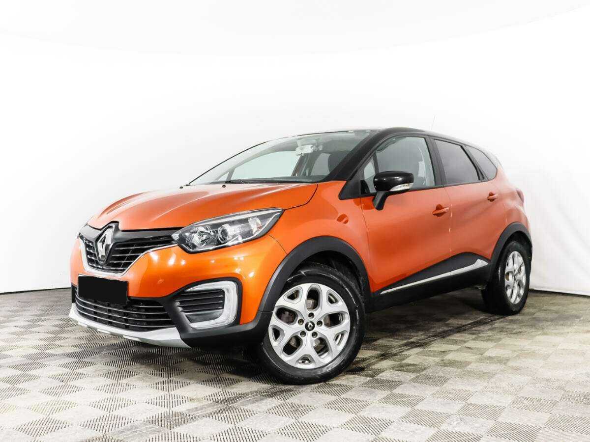 Renault Kaptur 2016 года с пробегом. Посмотреть фото