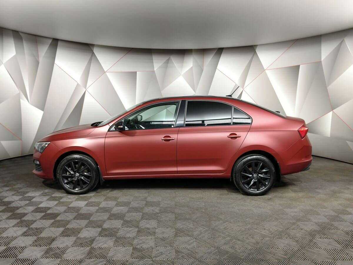 Skoda Rapid 2021 года с пробегом. Фото: #4