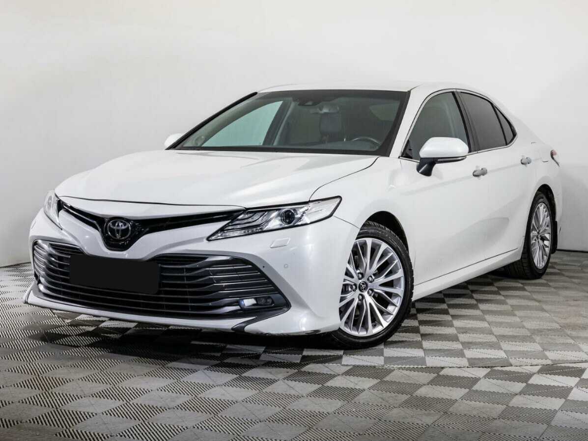 Toyota Camry 2018 года с пробегом. Фото: #0