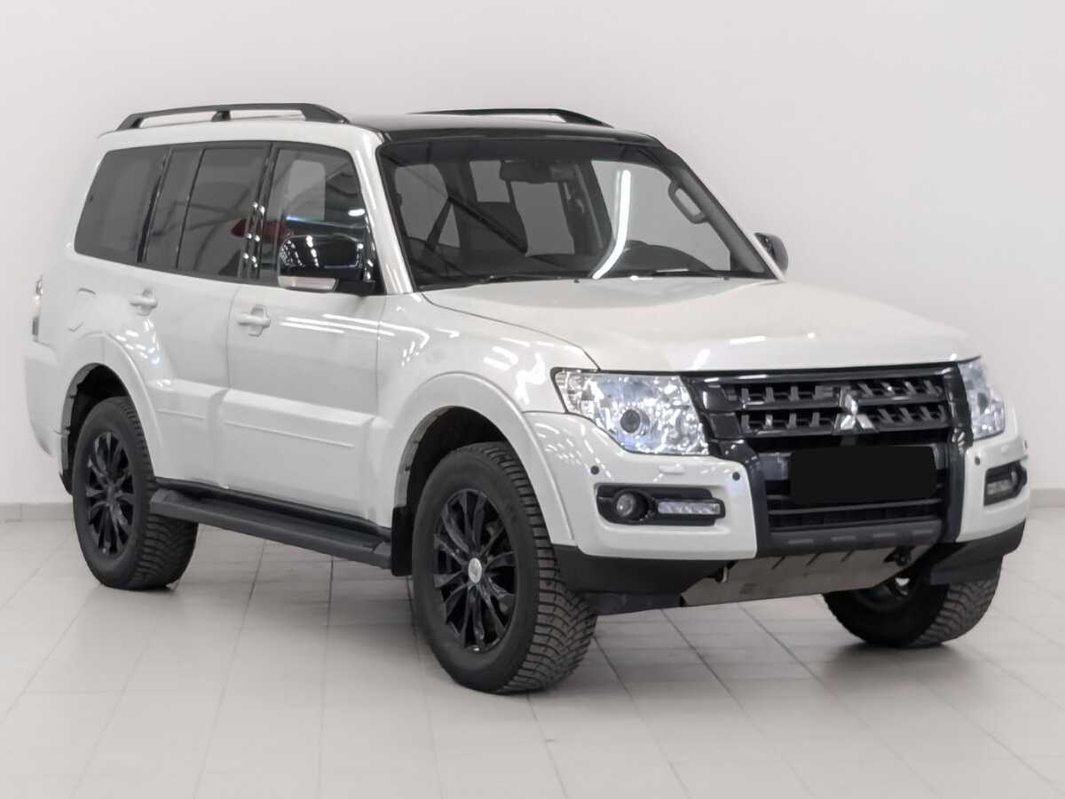 Mitsubishi Pajero 2019 года с пробегом. Фото: #2