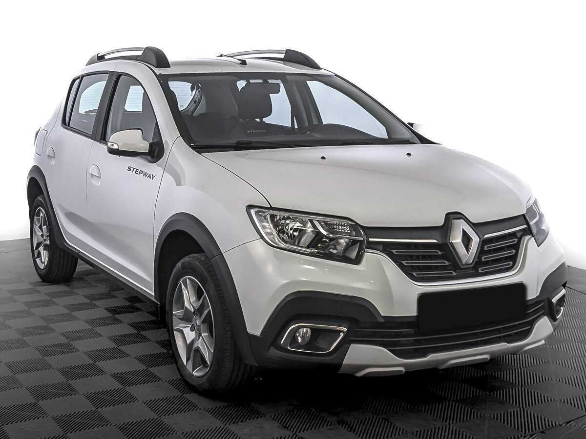Renault Sandero 2022 года с пробегом. Фото: #2