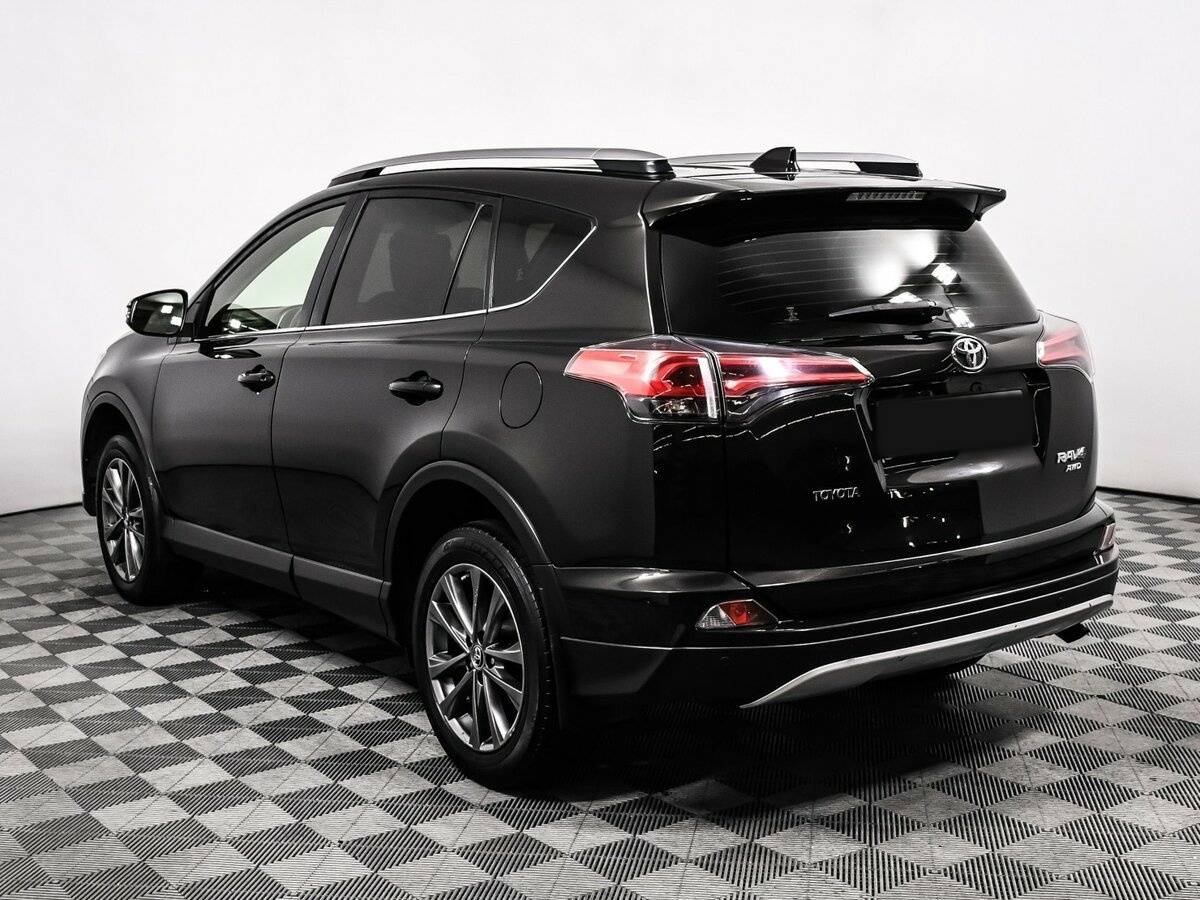 Toyota RAV4 2015 года с пробегом. Фото: #6