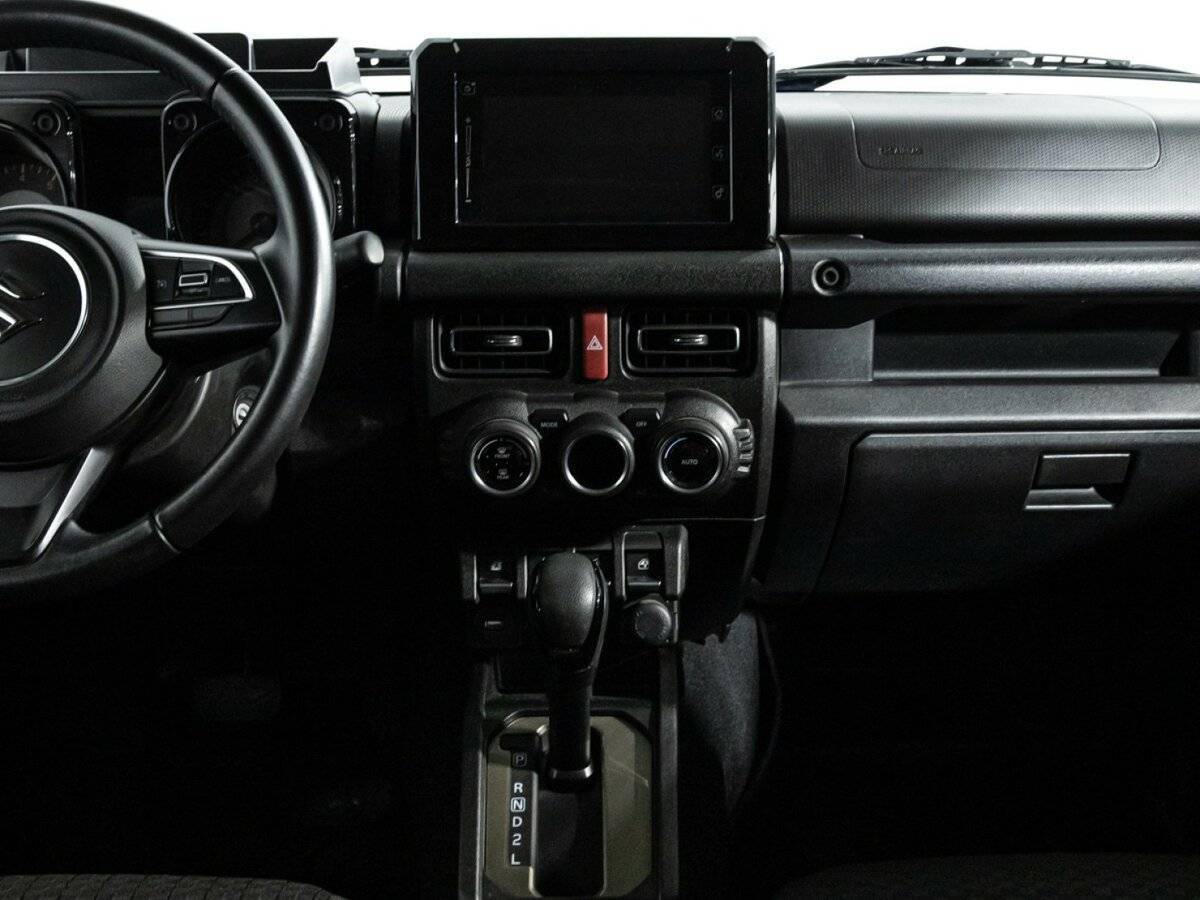 Suzuki Jimny 2020 года с пробегом. Фото: #13