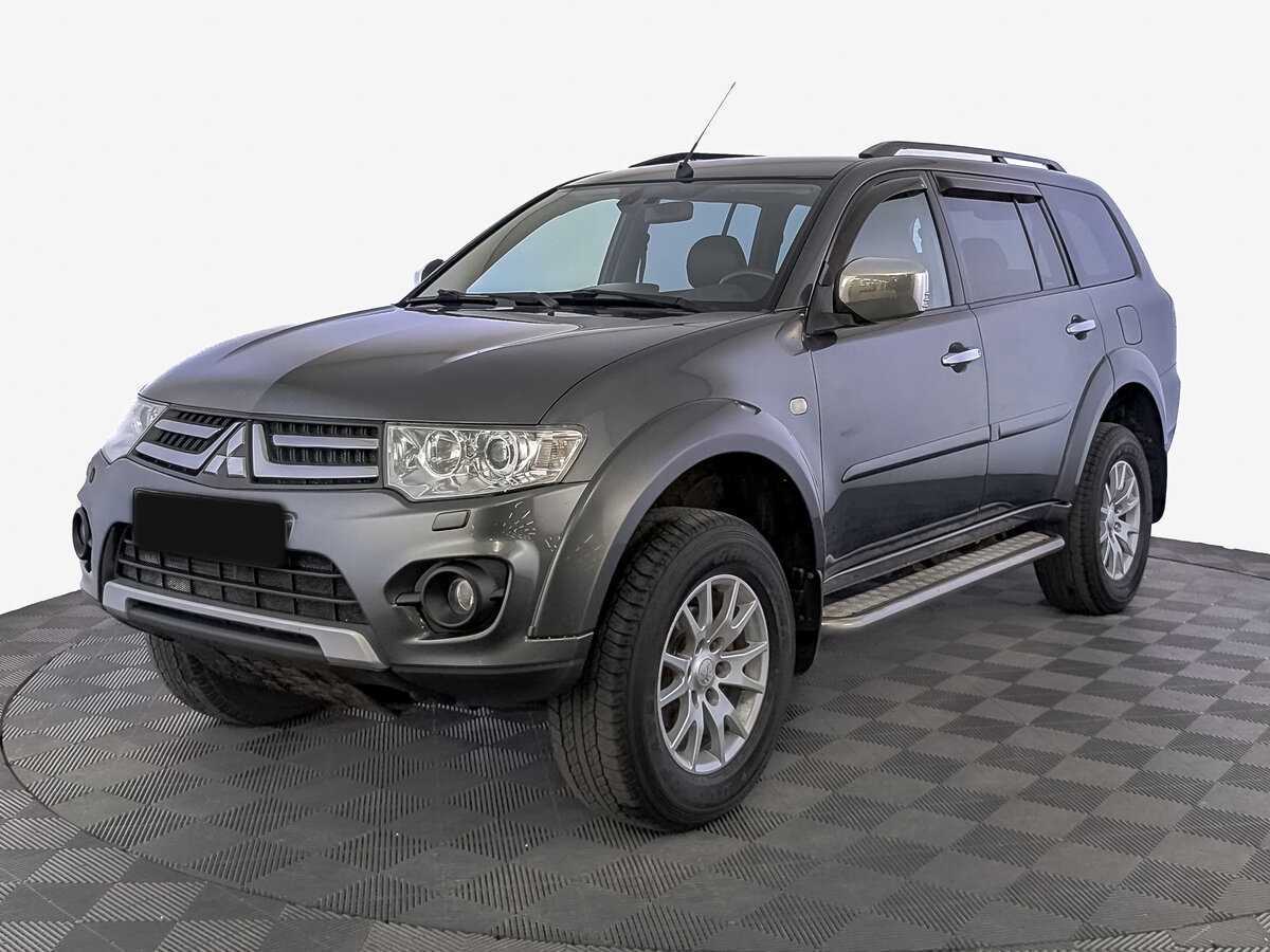 Mitsubishi Pajero Sport 2013 года с пробегом. Фото: #0