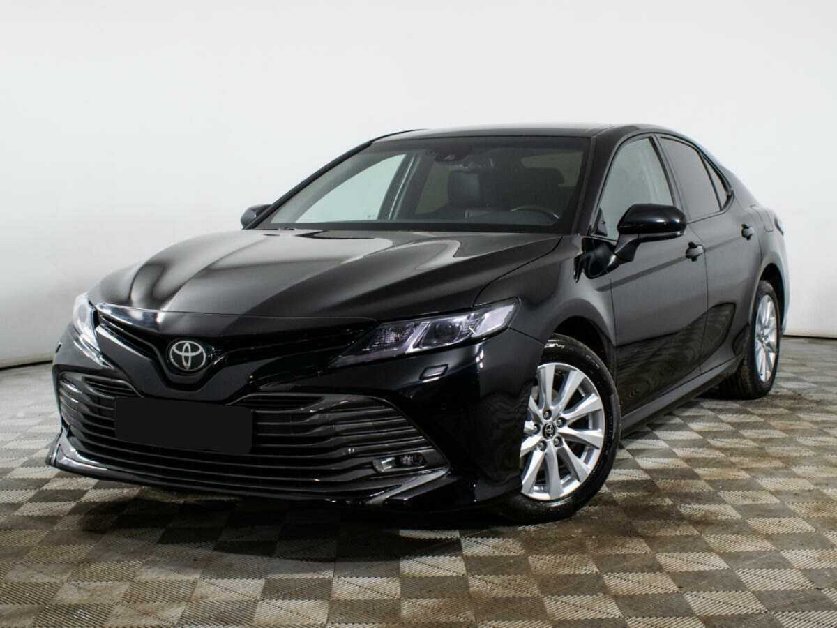 Toyota Camry 2018 года с пробегом. Посмотреть фото