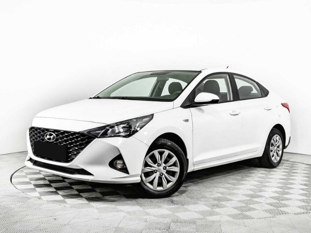 Hyundai Solaris 2021 года с пробегом. Посмотреть фото