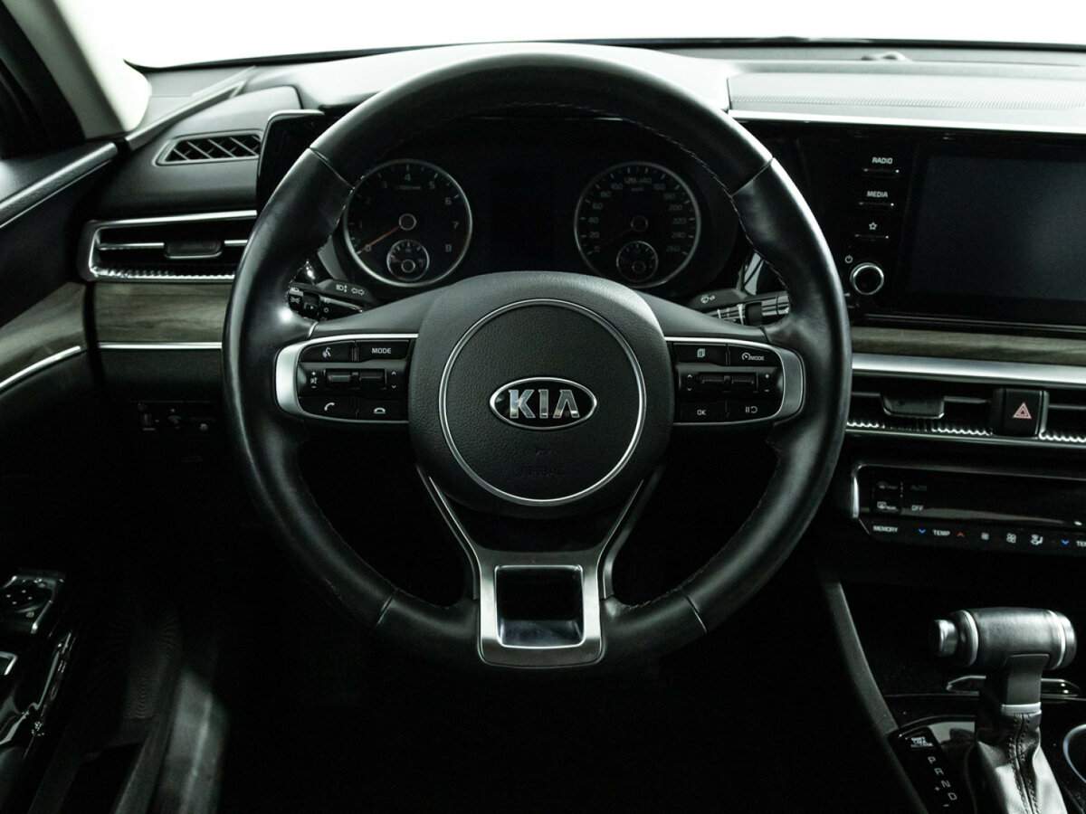 Kia K5 2020 года с пробегом. Фото: #21