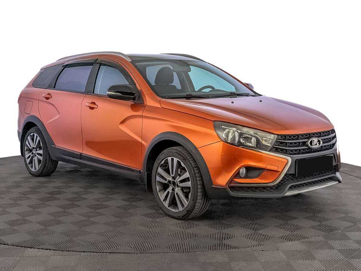 Lada (ВАЗ) Vesta 2021 года с пробегом. Фото: #2