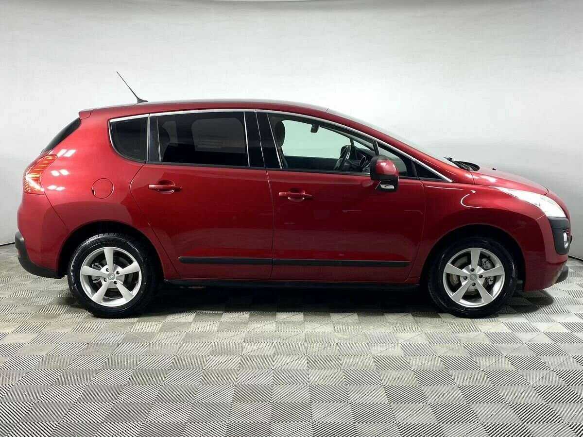 Peugeot 3008 2012 года с пробегом. Фото: #3