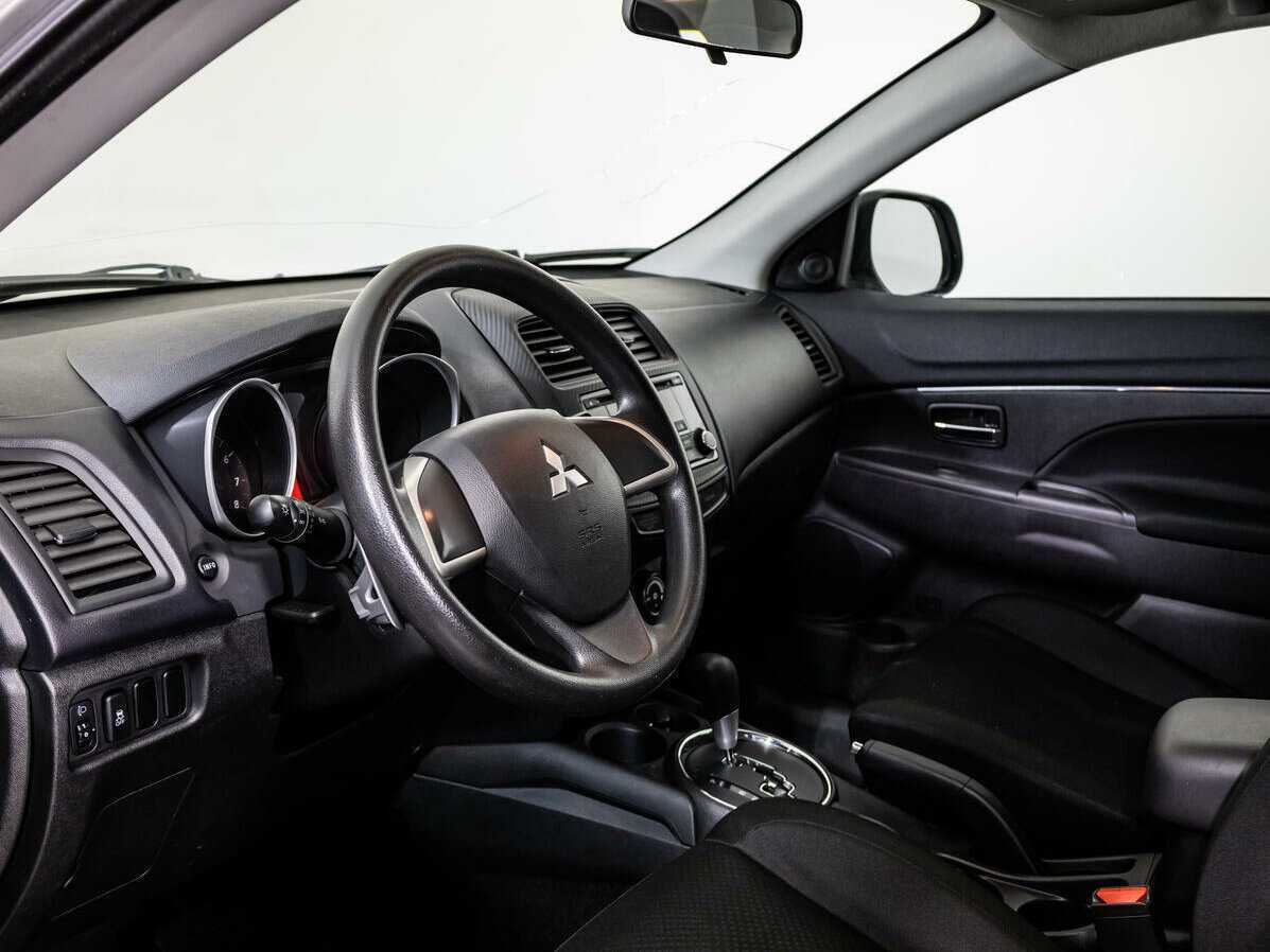 Mitsubishi ASX 2015 года с пробегом. Фото: #9