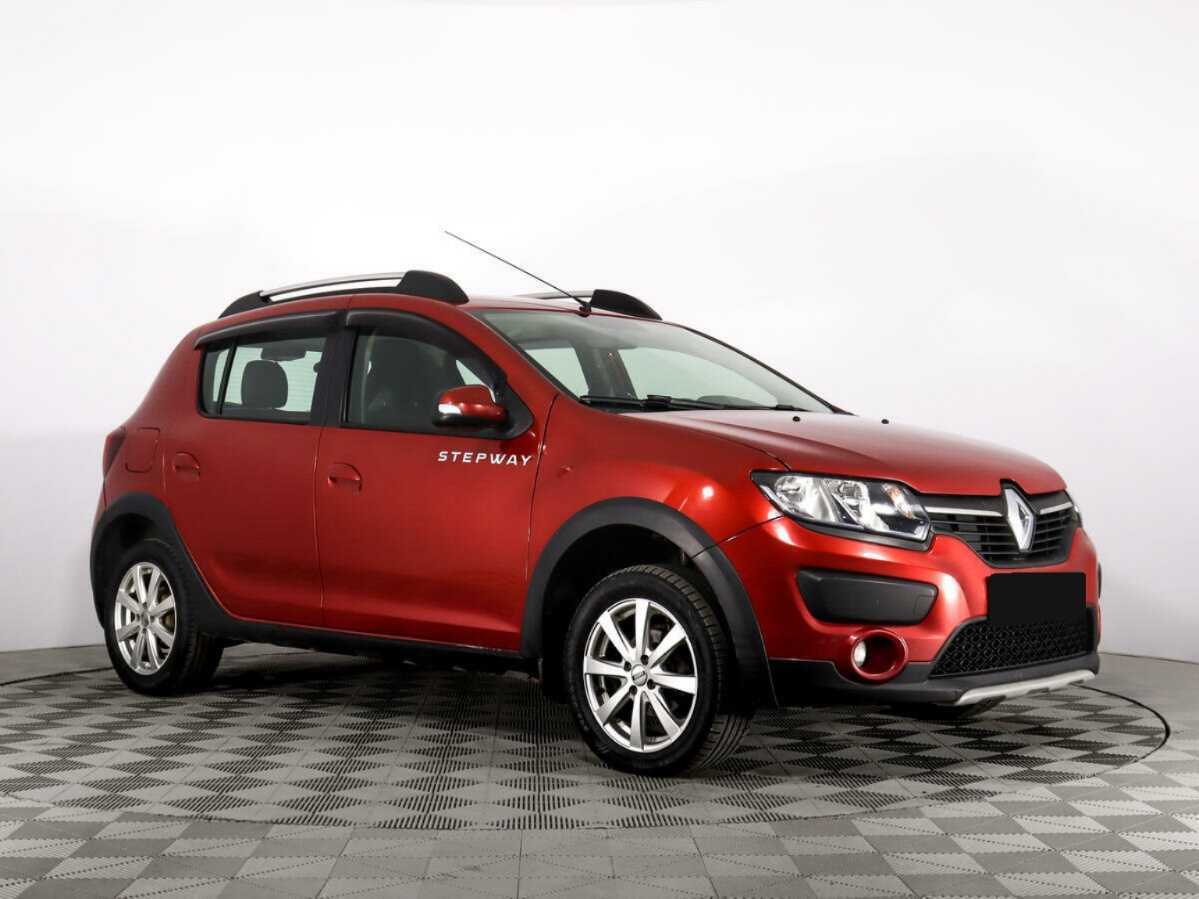 Renault Sandero 2015 года с пробегом. Фото: #2