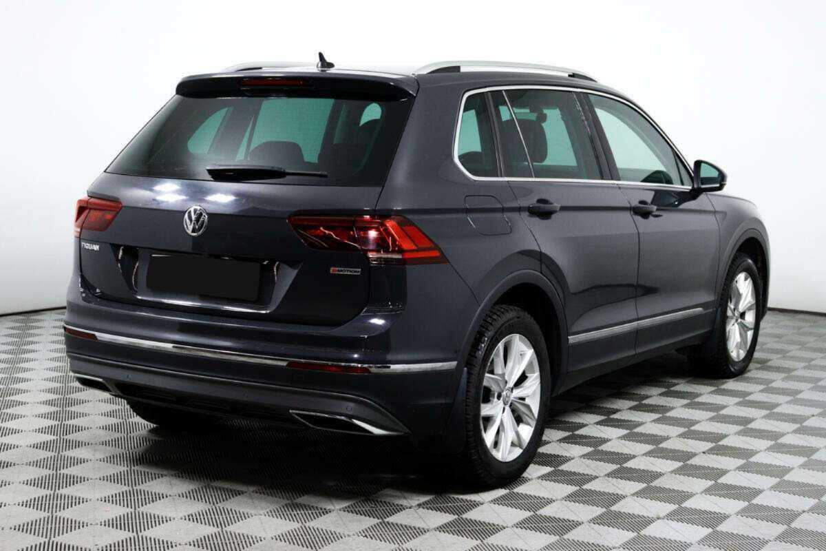 Volkswagen Tiguan 2018 года с пробегом. Фото: #4