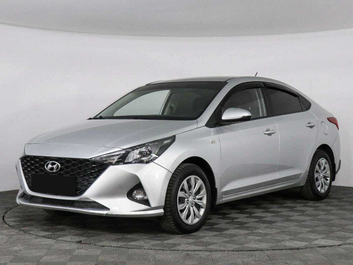 Hyundai Solaris 2021 года с пробегом. Посмотреть фото