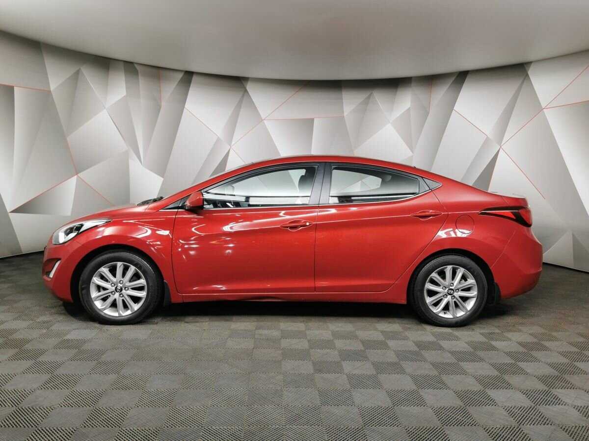 Hyundai Elantra 2015 года с пробегом. Фото: #4