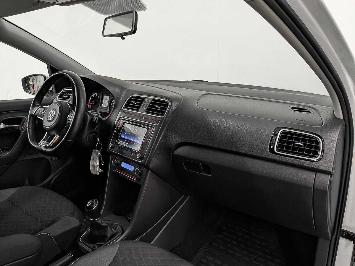 Volkswagen Polo 2018 года с пробегом. Фото: #12