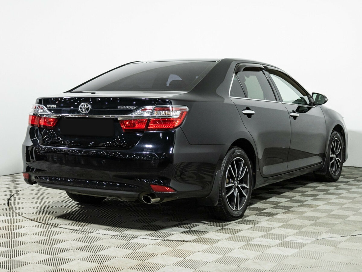 Toyota Camry 2016 года с пробегом. Фото: #3