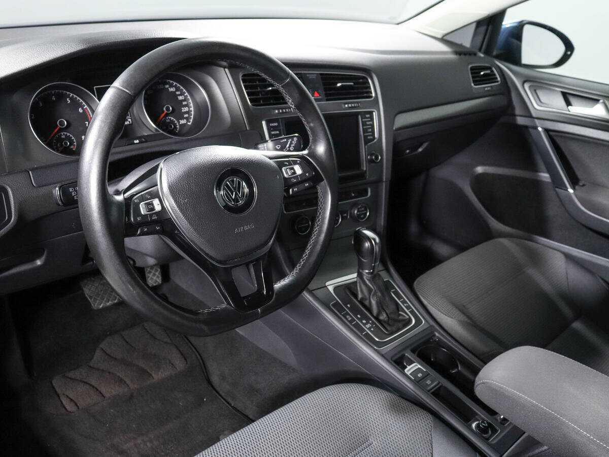 Volkswagen Golf 2013 года с пробегом. Фото: #11