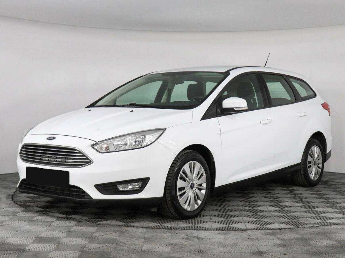 Ford Focus 2018 года с пробегом. Посмотреть фото