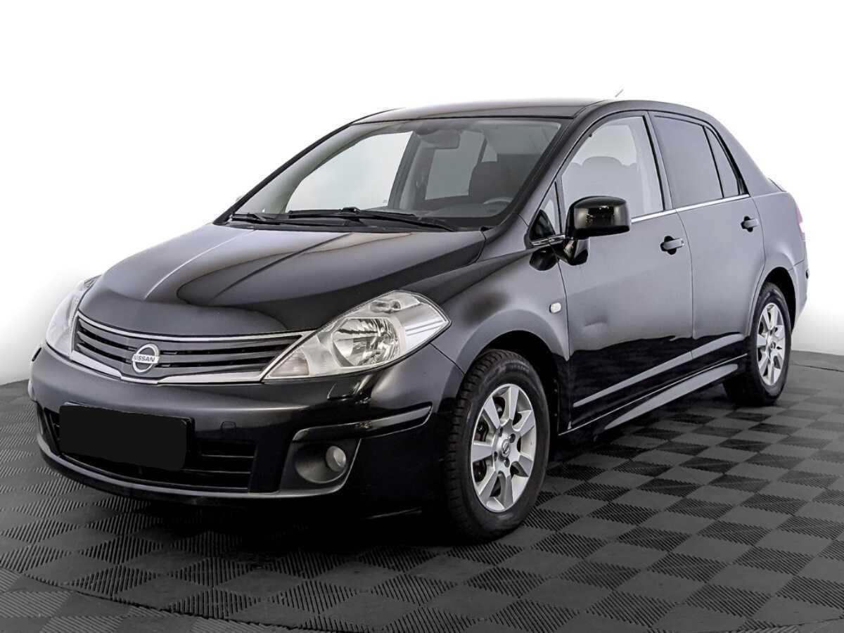 Nissan Tiida 2013 года с пробегом. Фото: #0