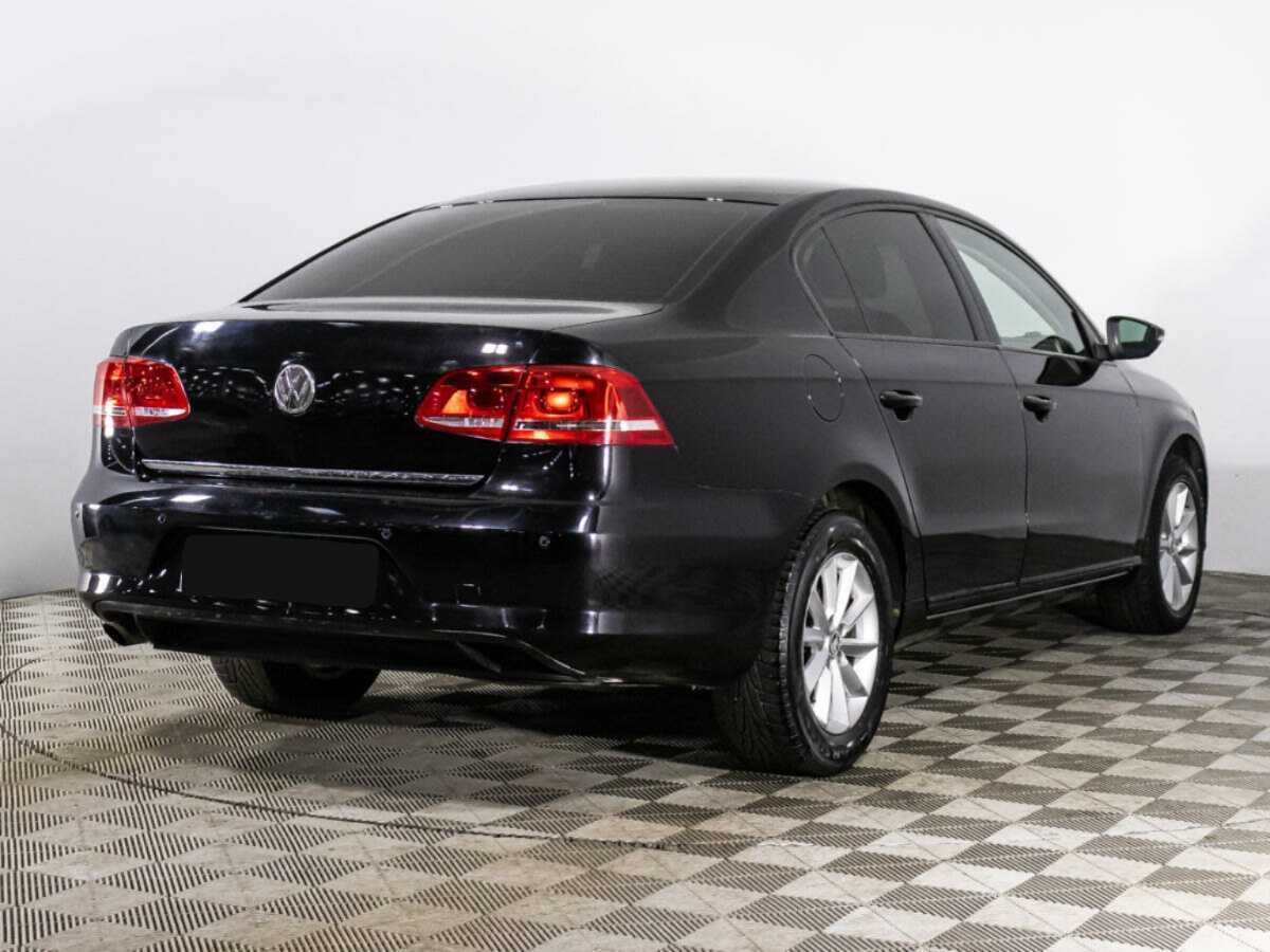 Volkswagen Passat 2013 года с пробегом. Фото: #4