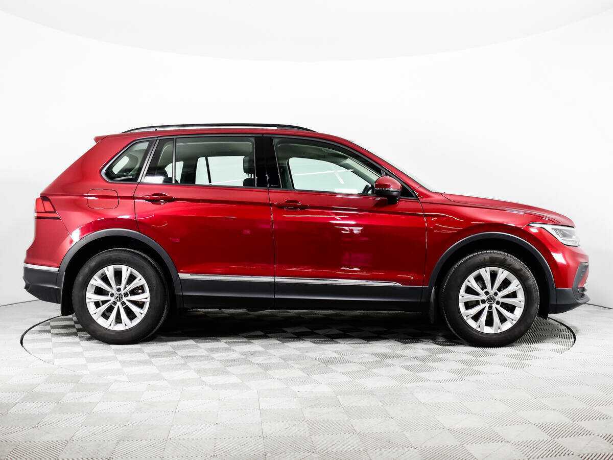 Volkswagen Tiguan 2021 года с пробегом. Фото: #3