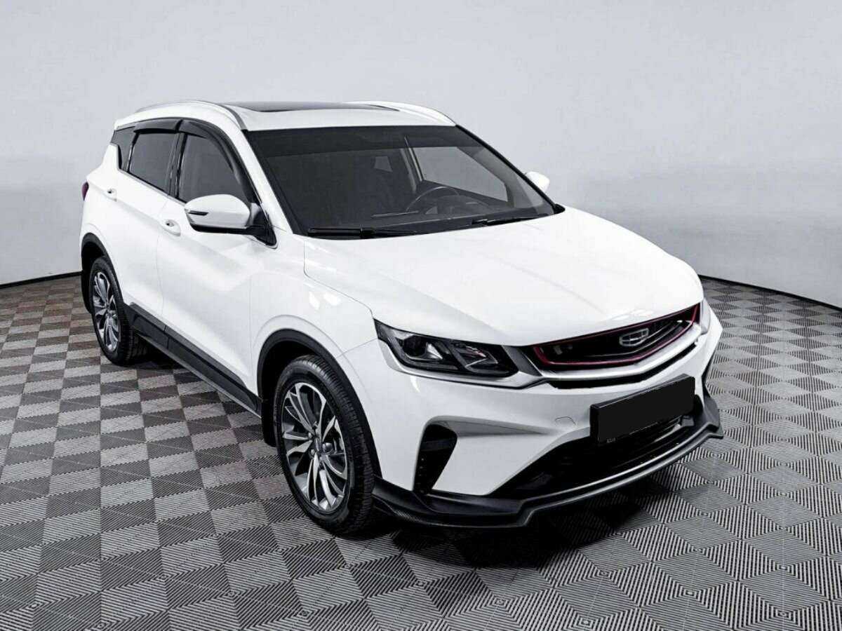 Geely Coolray 2021 года с пробегом. Фото: #2