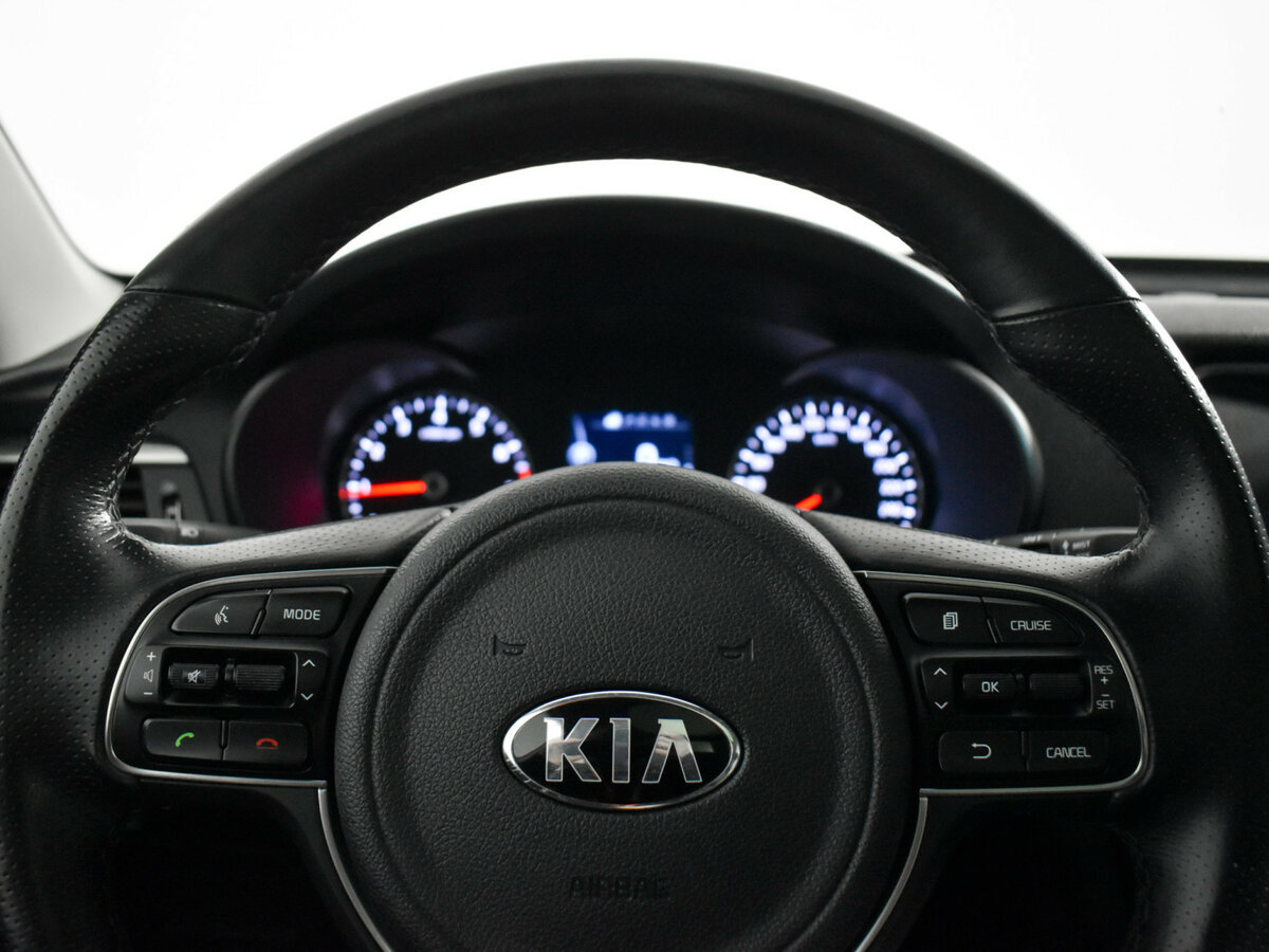 Kia K5 2017 года с пробегом. Фото: #17