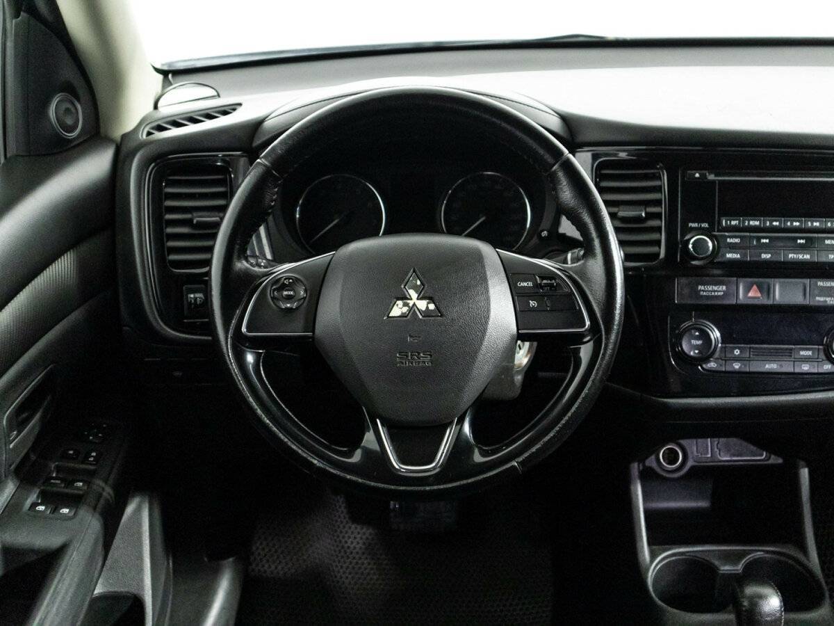 Mitsubishi Outlander 2016 года с пробегом. Фото: #15