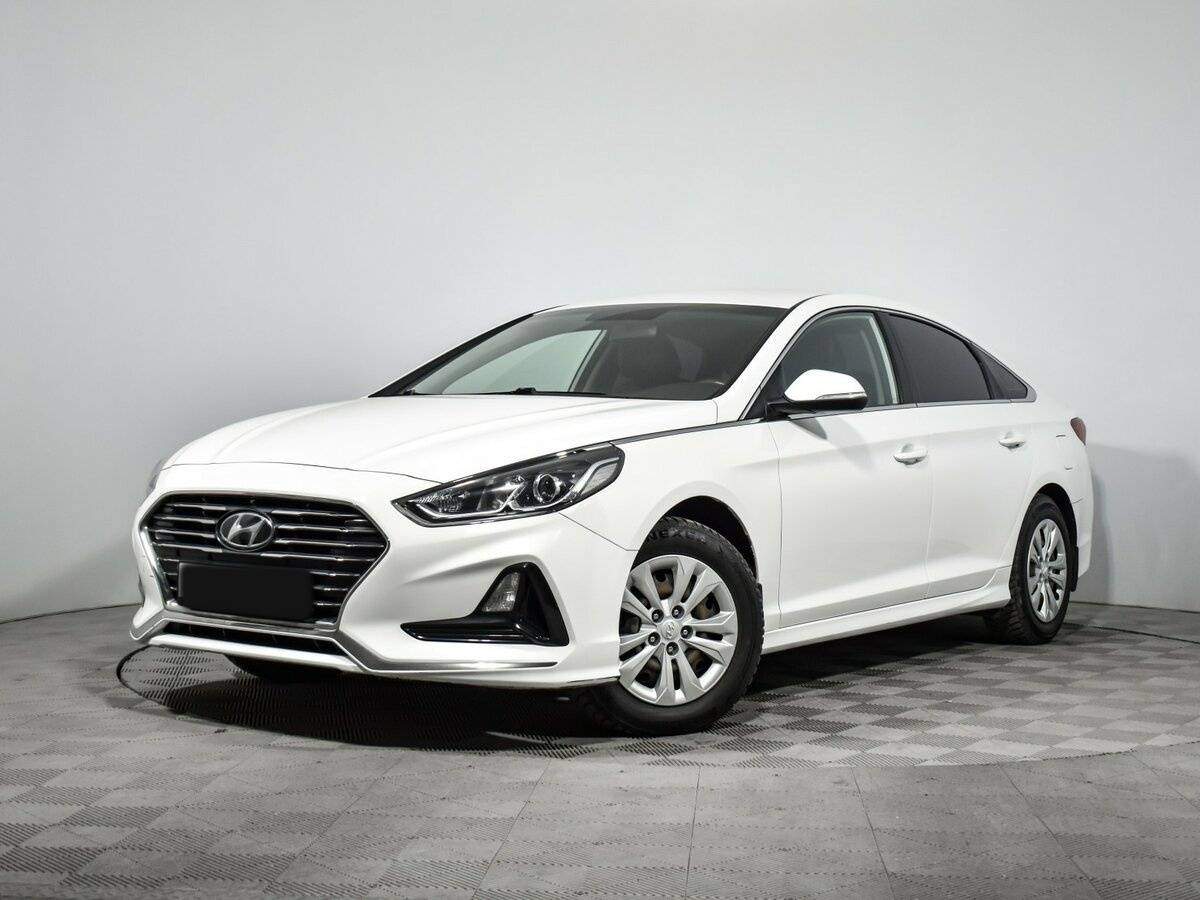 Hyundai Sonata 2019 года с пробегом. Посмотреть фото