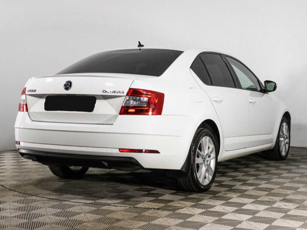 Skoda Octavia 2018 года с пробегом. Фото: #4
