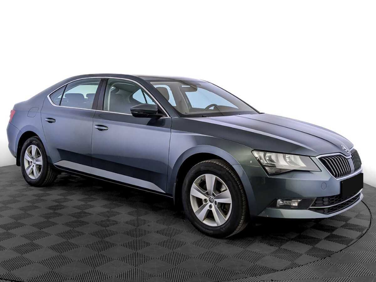 Skoda Superb 2019 года с пробегом. Фото: #2