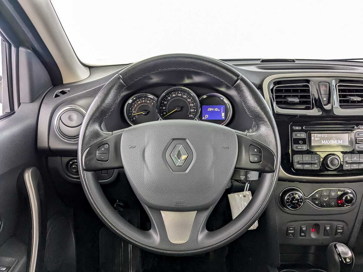 Renault Sandero 2016 года с пробегом. Фото: #16