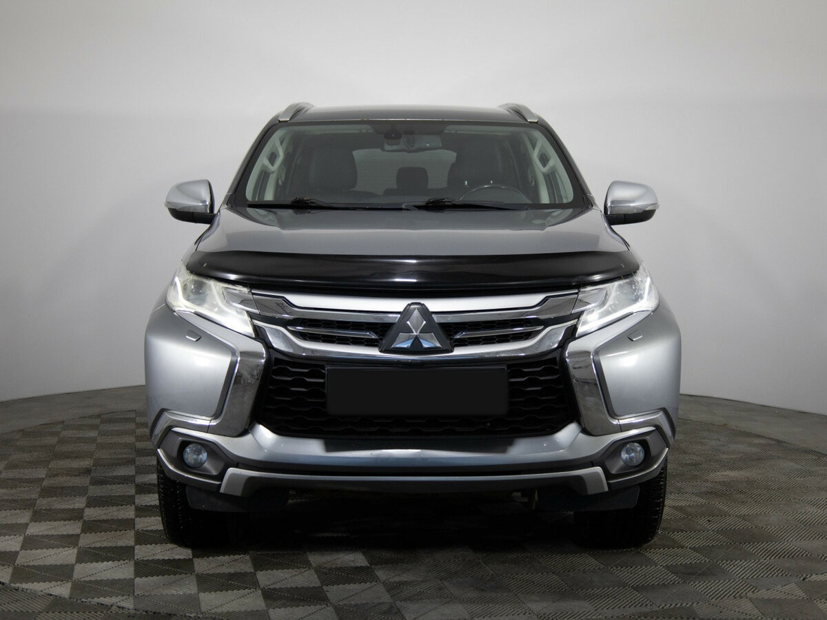 Mitsubishi Pajero Sport 2016 года с пробегом. Фото: #1