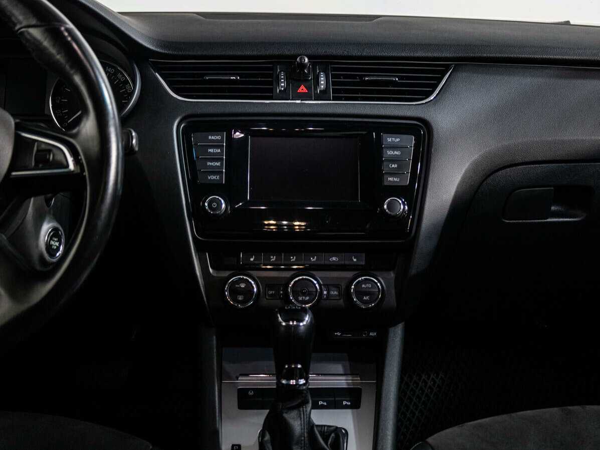 Skoda Octavia 2015 года с пробегом. Фото: #12