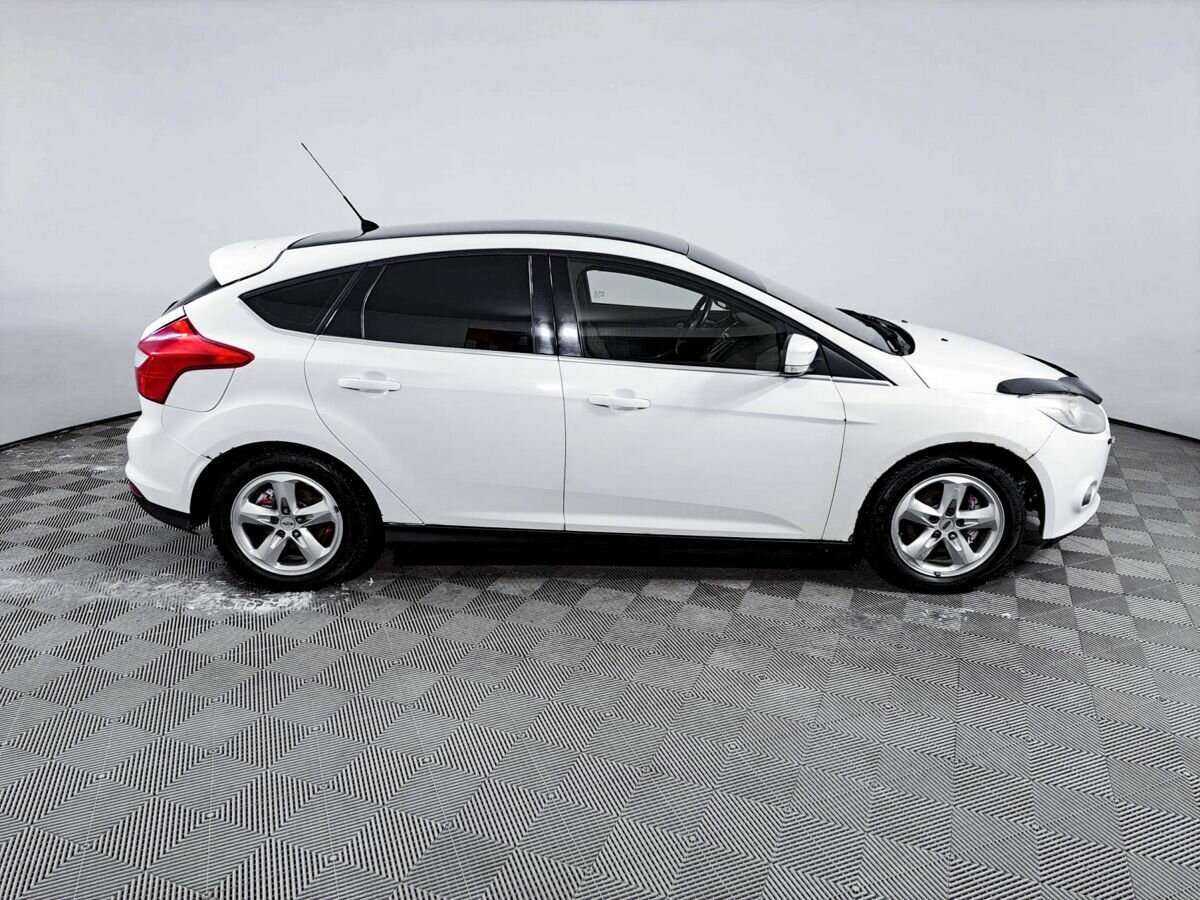 Ford Focus 2012 года с пробегом. Фото: #3