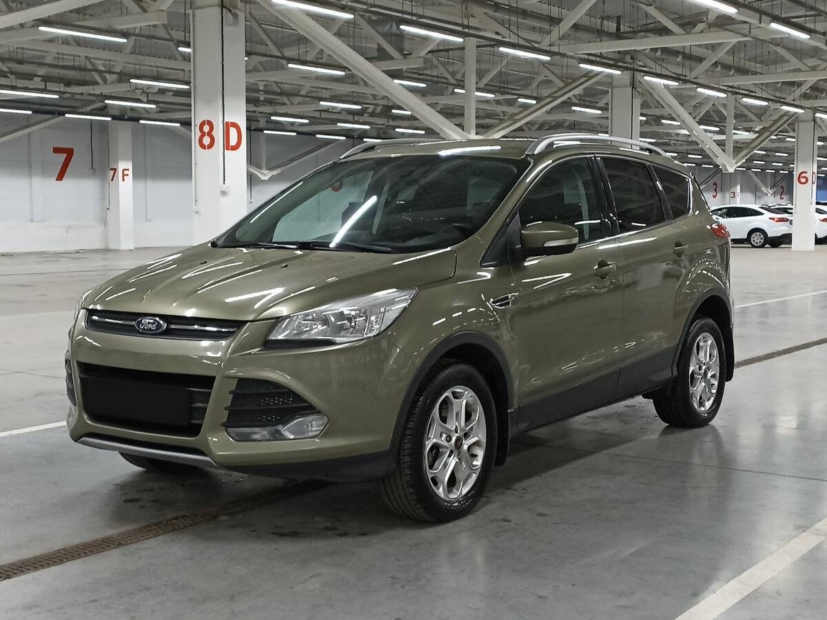 Ford Kuga 2014 года с пробегом. Посмотреть фото