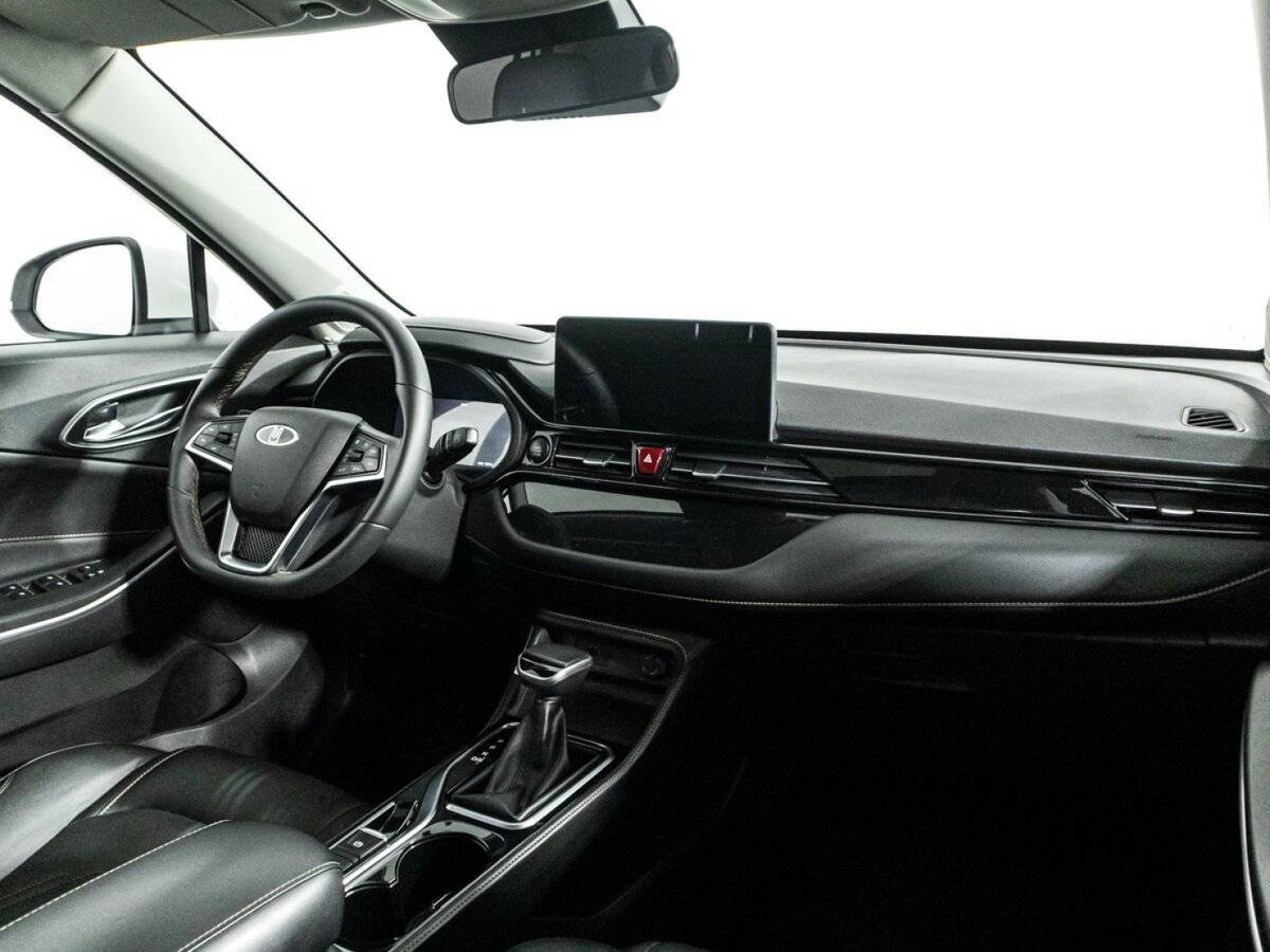 Москвич 3 2023 года с пробегом. Фото: #8