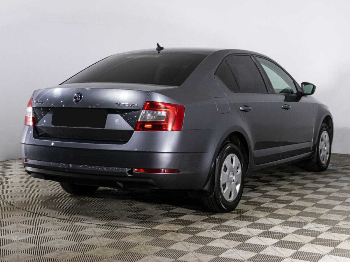 Skoda Octavia 2018 года с пробегом. Фото: #4