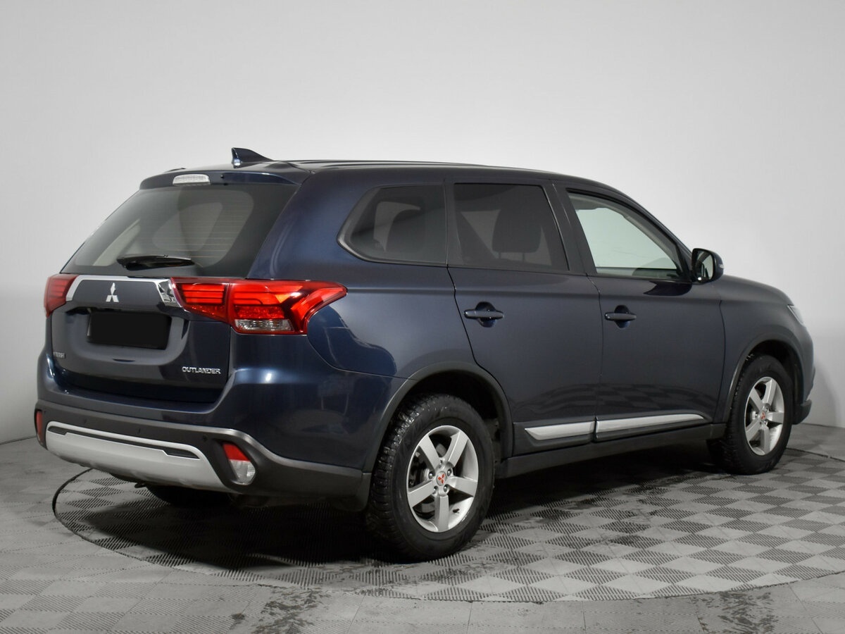 Mitsubishi Outlander 2019 года с пробегом. Фото: #4